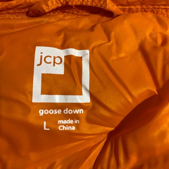 Packable Down Jacket - Picture 4 of 6